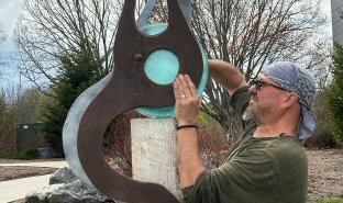 Glens Falls-based artist Ronn T. Mattia installs a work of art on campus, to be displayed throughout Summer 2026.