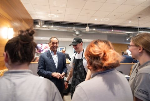 Joseph Carr and Chef Matt Bolton speak to students at the 2025 Vintners Night at Seasoned